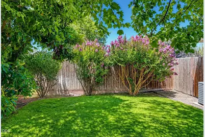 1057 Brookdale Avenue, Medford, OR 97504 - Photo 5