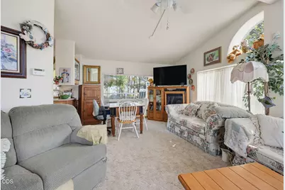 9561 Hwy-140, Eagle Point, OR 97524 - Photo 15