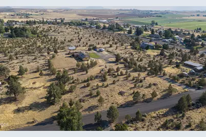 105 SE Barber Road, Madras, OR 97741 - Photo 33