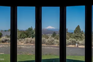 105 SE Barber Rd, Madras, OR 97741 - Photo 3