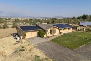 105 SE Barber Rd, Madras, OR 97741 - Photo 25