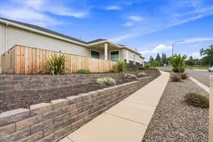 3117 Delorraine Dr, Medford, OR 97504 - Photo 31