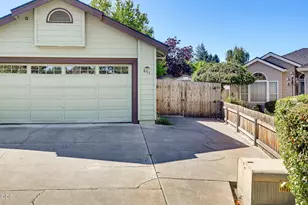 851 Ridgeway Cir, Medford, OR 97504 - Photo 49