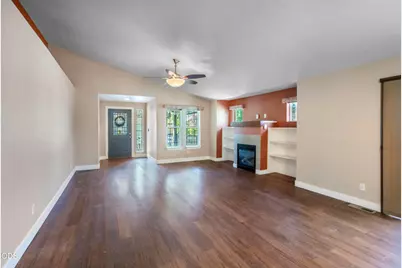 21238 Darby Court, Bend, OR 97702 - Photo 7