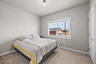 608 Nobility Dr, Medford, OR 97501 - Photo 19