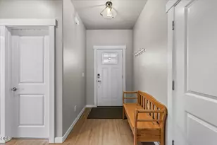 608 Nobility Dr, Medford, OR 97501 - Photo 27
