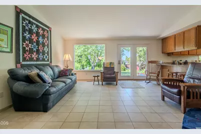 1829 Garden Drive, Medford, OR 97504 - Photo 11