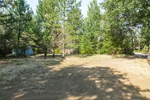 2524 Rockydale Rd, Cave Junction, OR 97523 - Photo 23