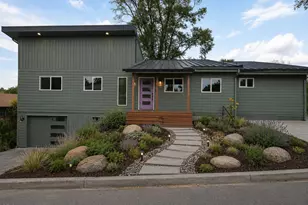 444 NE Cedar St, Madras, OR 97741 - Photo 1