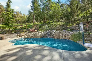 120 Ponderosa Way, Jacksonville, OR 97530 - Photo 5