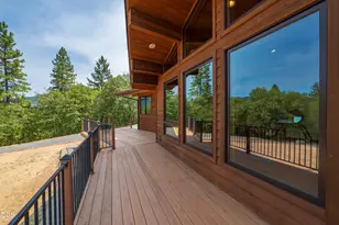 616 Mountain Paradise Dr, Grants Pass, OR 97526 - Photo 43