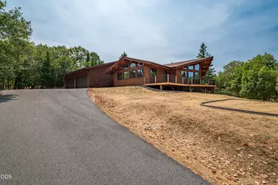 616 Mountain Paradise Drive, Grants Pass, OR 97526 - Photo 5