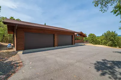 616 Mountain Paradise Drive, Grants Pass, OR 97526 - Photo 39