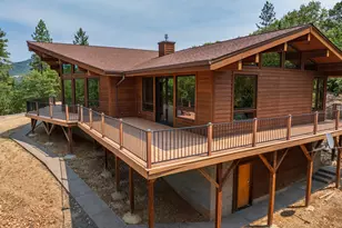 616 Mountain Paradise Dr, Grants Pass, OR 97526 - Photo 53