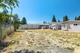 1550 Carnahan Dr, Grants Pass, OR 97527 - Photo 17