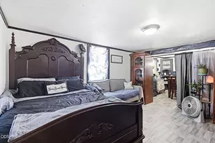 1550 Carnahan Dr, Grants Pass, OR 97527 - Photo 5
