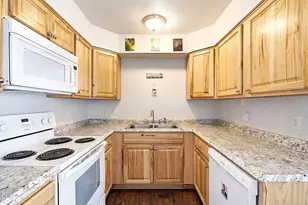 1741 Rogue River Hwy, Grants Pass, OR 97527 - Photo 81
