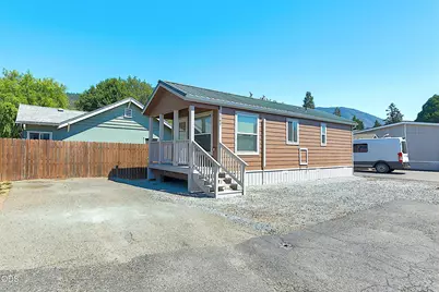 1741 Rogue River Highway, Grants Pass, OR 97527 - Photo 91