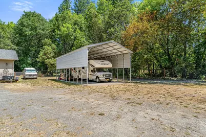 3889 Williams Highway, Grants Pass, OR 97527 - Photo 11