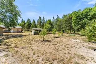 3889 Williams Hwy, Grants Pass, OR 97527 - Photo 21