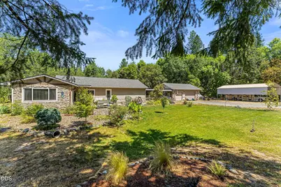 3889 Williams Highway, Grants Pass, OR 97527 - Photo 17