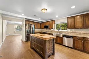 3889 Williams Hwy, Grants Pass, OR 97527 - Photo 5