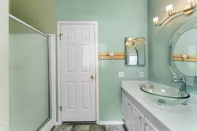 220 Burton Drive, Grants Pass, OR 97527 - Photo 17