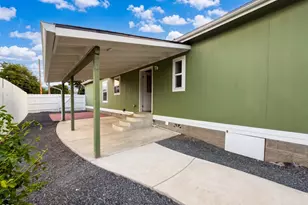 788 Garfield St, Medford, OR 97501 - Photo 5