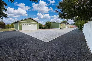 788 Garfield St, Medford, OR 97501 - Photo 9