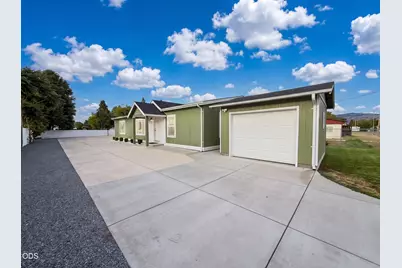 788 Garfield Street, Medford, OR 97501 - Photo 3
