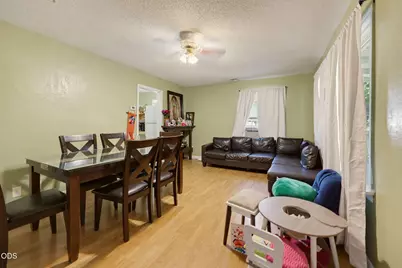 1407 Dakota Avenue, Medford, OR 97501 - Photo 11