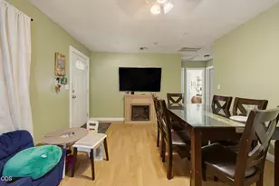 1407 Dakota Ave, Medford, OR 97501 - Photo 9