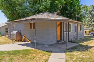 810 Wocus St, Klamath Falls, OR 97601 - Photo 13