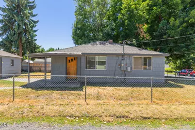 810 Wocus Street, Klamath Falls, OR 97601 - Photo 9