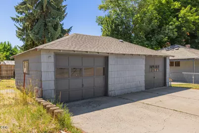 810 Wocus Street, Klamath Falls, OR 97601 - Photo 11