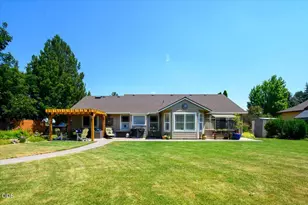 3715 SW Gene Sarazan Dr, Redmond, OR 97756 - Photo 25