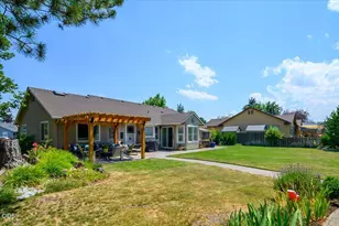 3715 SW Gene Sarazan Dr, Redmond, OR 97756 - Photo 27