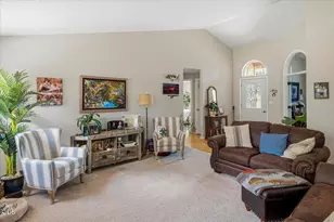 3715 SW Gene Sarazan Dr, Redmond, OR 97756 - Photo 3