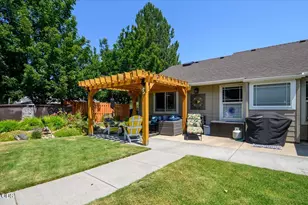 3715 SW Gene Sarazan Dr, Redmond, OR 97756 - Photo 31