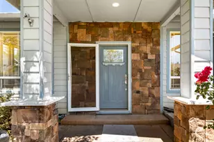 317 Gamay Dr, Cave Junction, OR 97523 - Photo 3