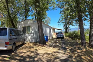 4618 Redwood Ave, Grants Pass, OR 97527 - Photo 5