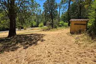 4618 Redwood Ave, Grants Pass, OR 97527 - Photo 35