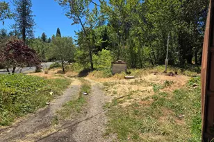 4618 Redwood Ave, Grants Pass, OR 97527 - Photo 31