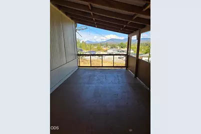 4618 Redwood Avenue, Grants Pass, OR 97527 - Photo 3