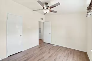 10 E South Stage Rd, Medford, OR 97501 - Photo 21