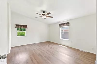 10 E South Stage Road #SPC 607, Medford, OR 97501 - Photo 19