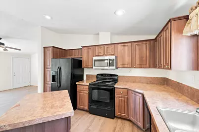 10 E South Stage Road #SPC 607, Medford, OR 97501 - Photo 9
