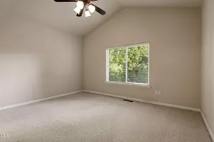 21164 Copperfield Avenue, Bend, OR 97702 - Photo 11