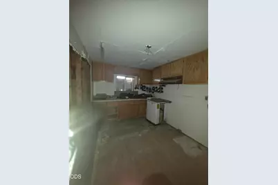 404 S 1st Avenue, Chiloquin, OR 97624 - Photo 7