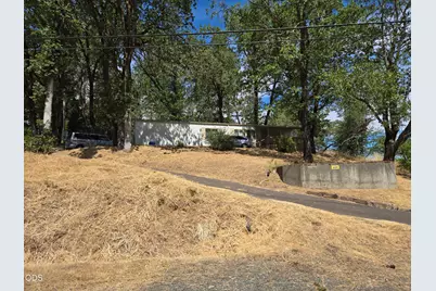 4618 Redwood Avenue, Grants Pass, OR 97527 - Photo 19